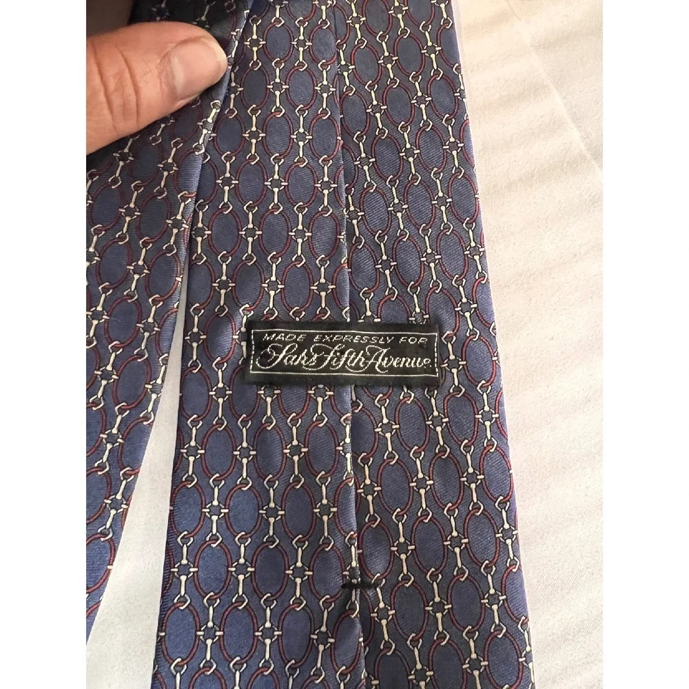 Saks Fifth Avenue Silk Necktie‎ Blue Chain Print Business Career